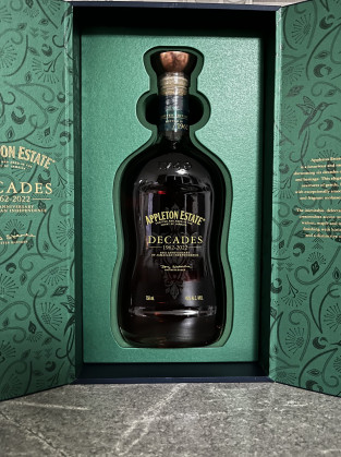 Appleton Estate Decades ČR 0.75l 45%
