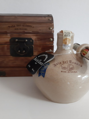 Santiago de Cuba Ron Isla Del Tesoro 20y 0.7l 40%