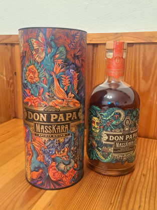 Don Papa Masskara nová tuba + láhev